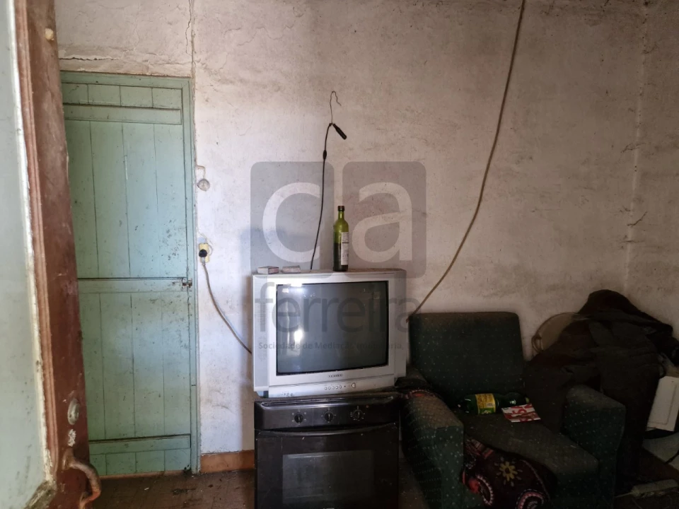 Moradia T3 para Venda em Azoia de Cima e Tremês Foto 6