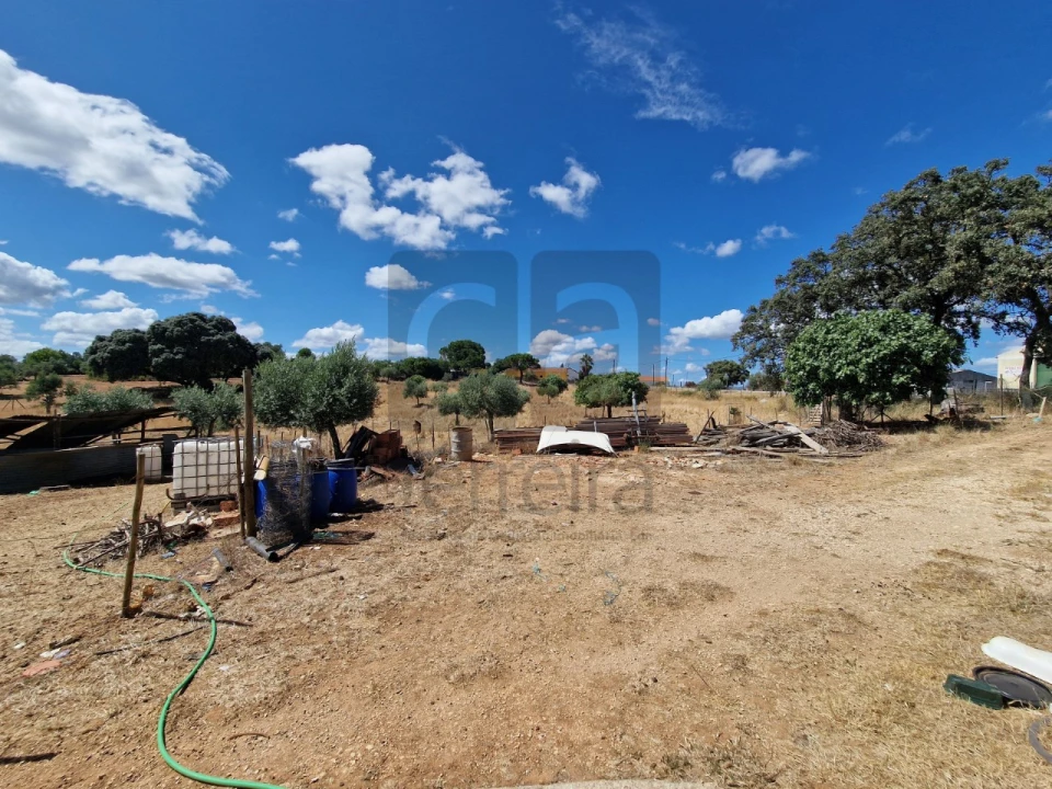 Moradia T3 para Venda em Azoia de Cima e Tremês Foto 36