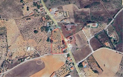 Moradia T3 para Venda em Azoia de Cima e Tremês