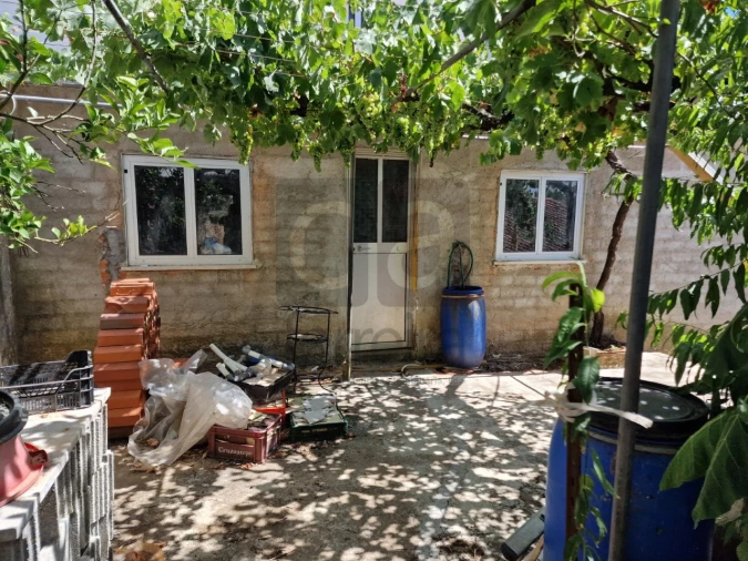 Moradia T3 para Venda em Azoia de Cima e Tremês Foto 4