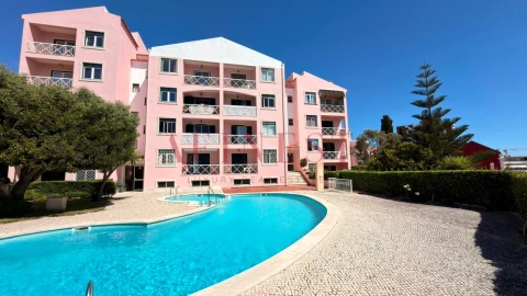 Apartamento T2 para Arrendamento em Cascais e Estoril