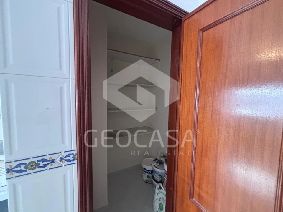 Apartamento T2 para Venda em Algueirão-Mem Martins Foto 5