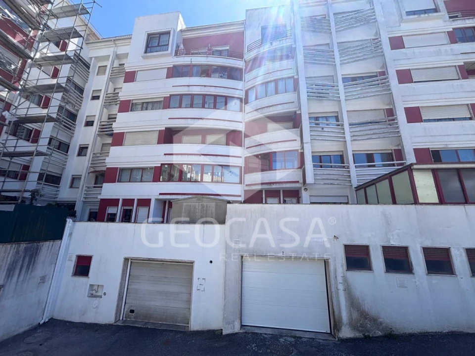 Apartamento T2 para Venda em Algueirão-Mem Martins Foto 25