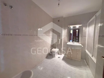 Apartamento T2 para Venda em Algueirão-Mem Martins