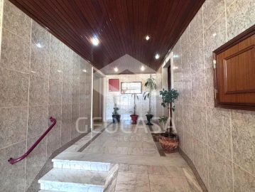 Apartamento T2 para Venda em Algueirão-Mem Martins