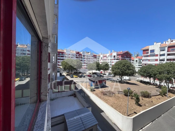 Apartamento T2 para Venda em Algueirão-Mem Martins Foto 8