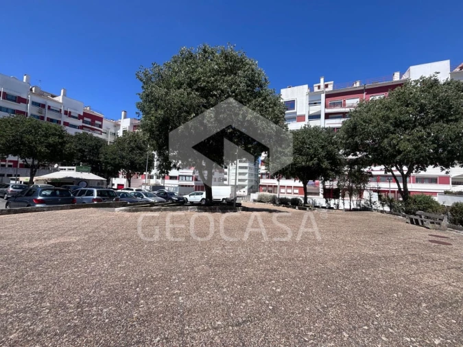 Apartamento T2 para Venda em Algueirão-Mem Martins Foto 24