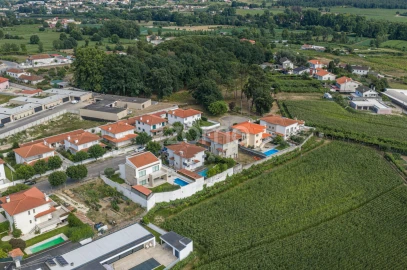 Moradia T3 para Venda em Soutelo
