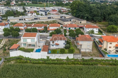 Moradia T3 para Venda em Soutelo