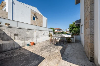 Moradia T3 para Venda em Soutelo