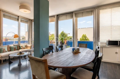 Apartamento T4 para Venda em Lordelo do Ouro e Massarelos