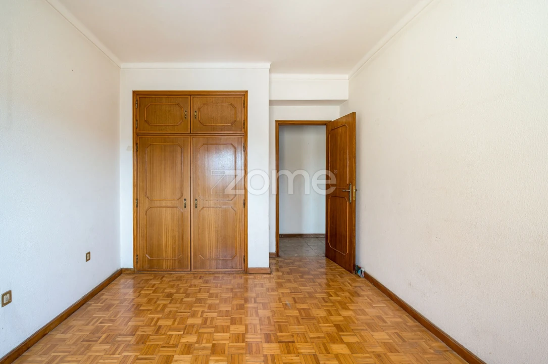 Apartamento T3 para Venda em Bustelo Foto 10