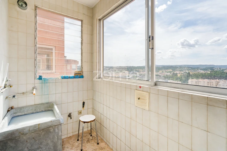 Apartamento T3 para Venda em Bustelo Foto 3