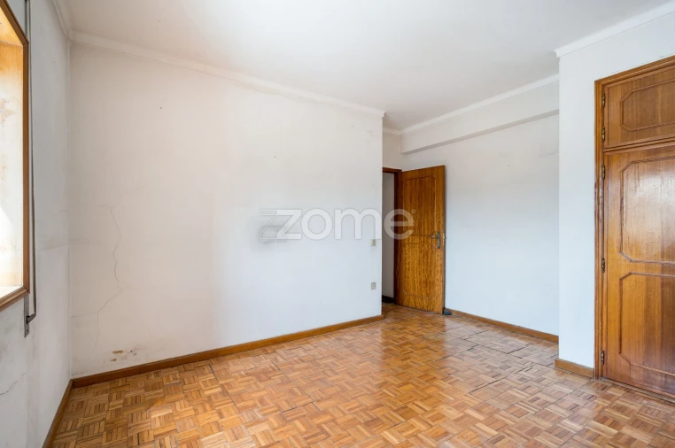 Apartamento T3 para Venda em Bustelo Foto 13