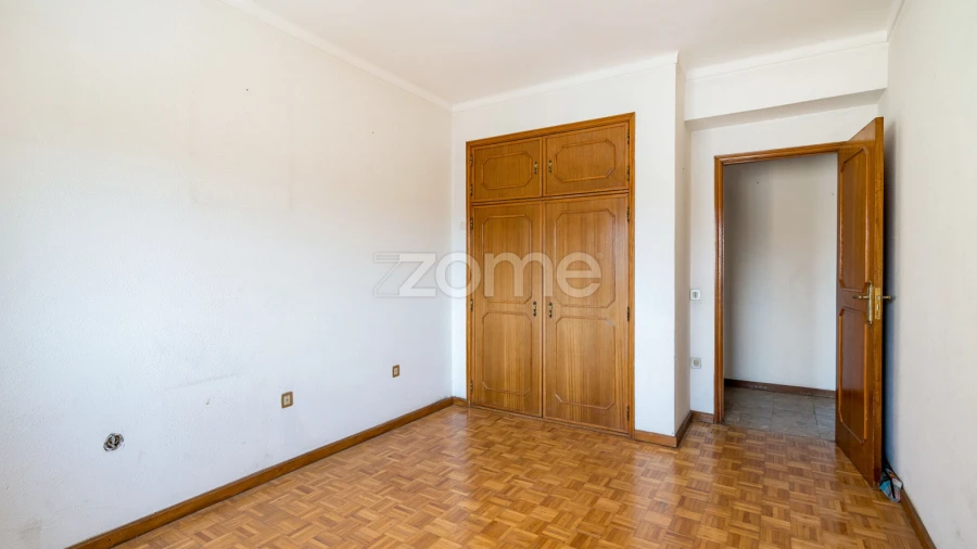 Apartamento T3 para Venda em Bustelo