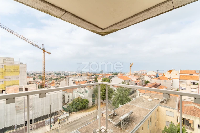 Apartamento T3 para Arrendamento em Cedofeita, Santo Ildefonso, Sé, Miragaia, São Nicolau e Vitória Foto 26