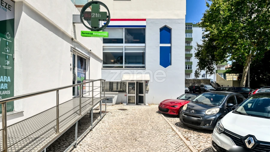 Escritório para Venda em Carcavelos e Parede