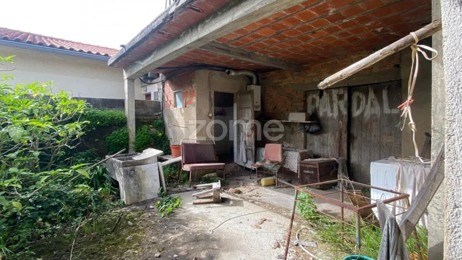 Moradia T2 para Venda em Murtede