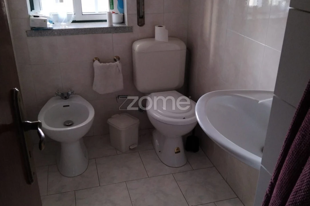 Moradia T6 para Venda em Guarda Foto 20