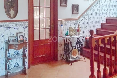 Moradia T6 para Venda em Guarda