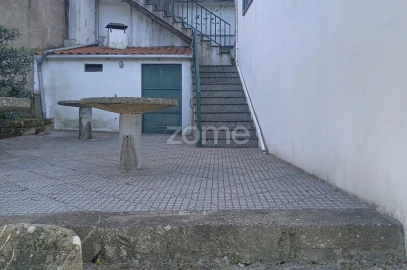 Moradia T6 para Venda em Guarda