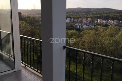 Moradia T6 para Venda em Guarda