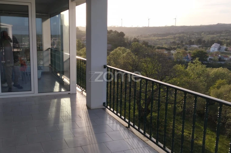 Moradia T6 para Venda em Guarda Foto 33
