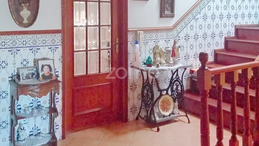 Moradia T6 para Venda em Guarda