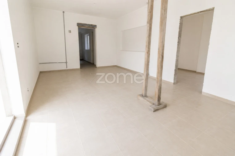 Moradia T4 para Venda em Souselas e Botão Foto 11