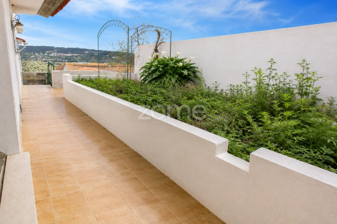 Moradia T4 para Venda em Souselas e Botão Foto 8