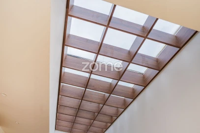 Moradia T4 para Venda em Arcozelo