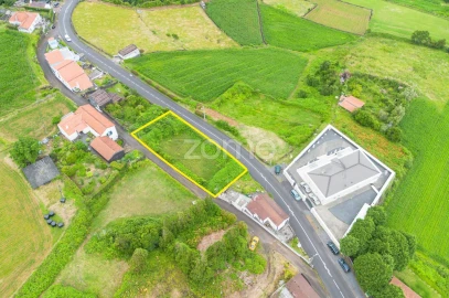 Moradia T1 para Venda em São Roque do Pico