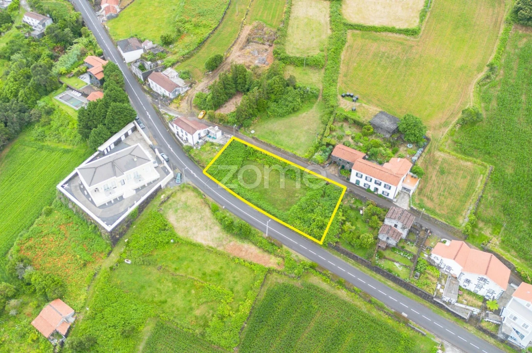 Moradia T1 para Venda em São Roque do Pico Foto 13
