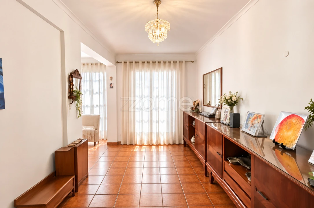 Apartamento T3 para Venda em Santa Clara Foto 3
