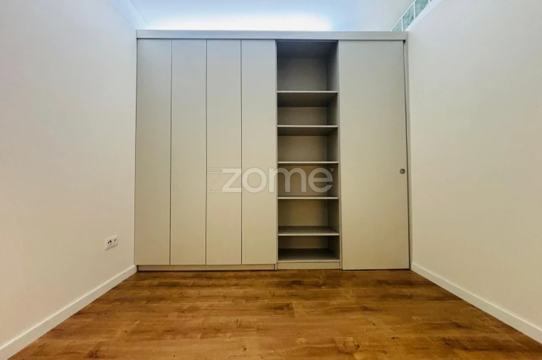 Apartamento T1 para Venda em Cascais e Estoril Foto 9