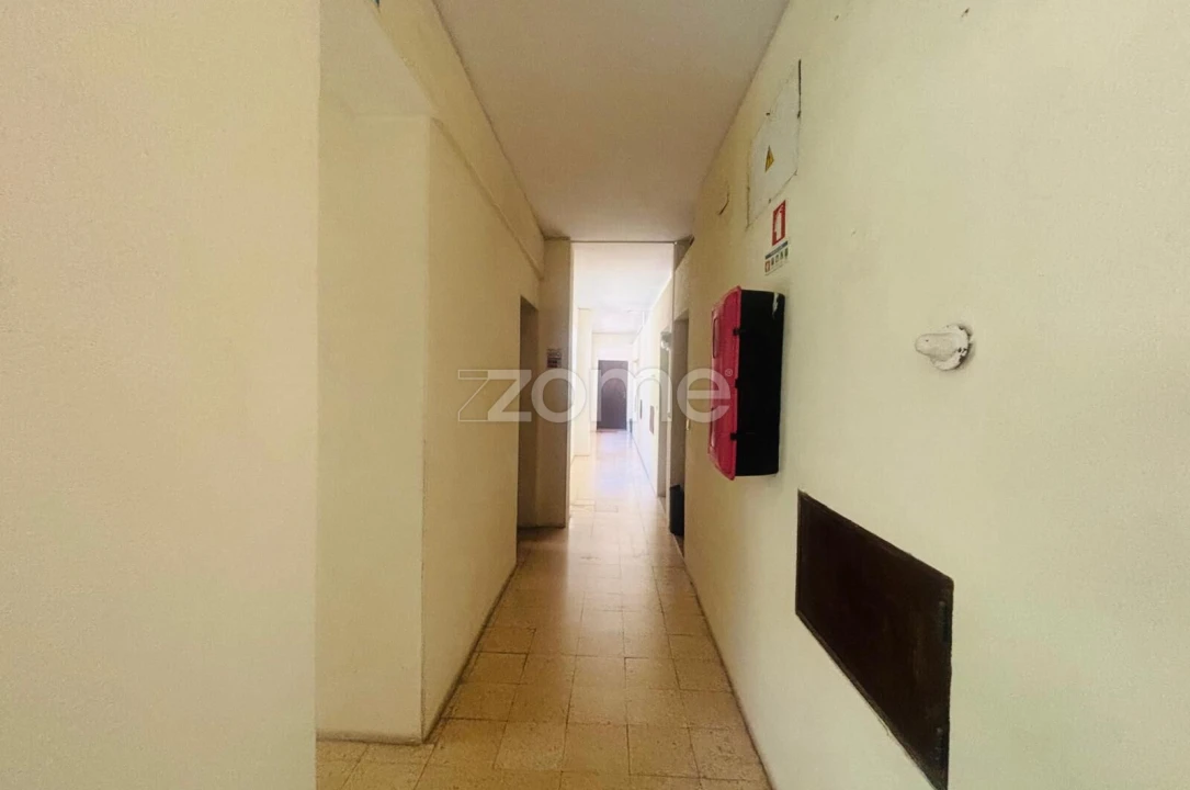Apartamento T1 para Venda em Cascais e Estoril Foto 49