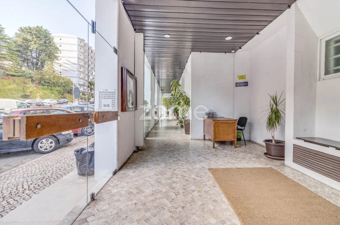 Apartamento T1 para Venda em Cascais e Estoril Foto 42