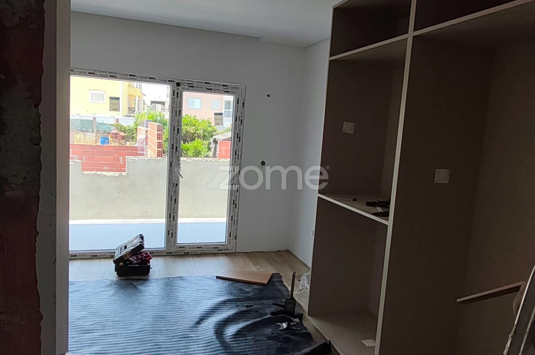Moradia T3 para Venda em Fernao Ferro Foto 4