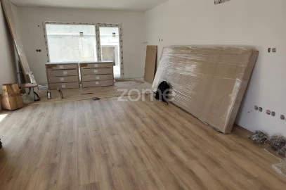 Moradia T3 para Venda em Fernao Ferro