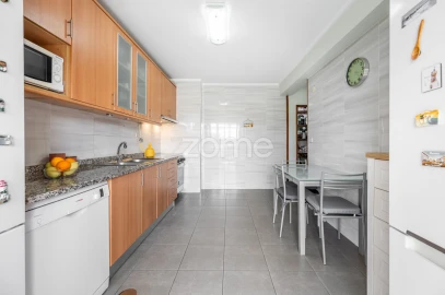Apartamento T3 para Venda em Nogueira, Fraião e Lamaçães