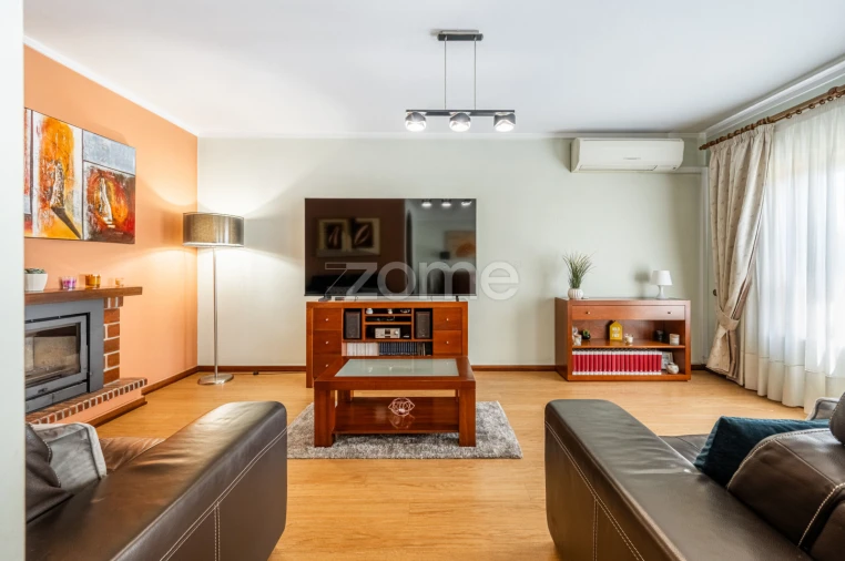 Apartamento T3 para Venda em Nogueira, Fraião e Lamaçães Foto 5