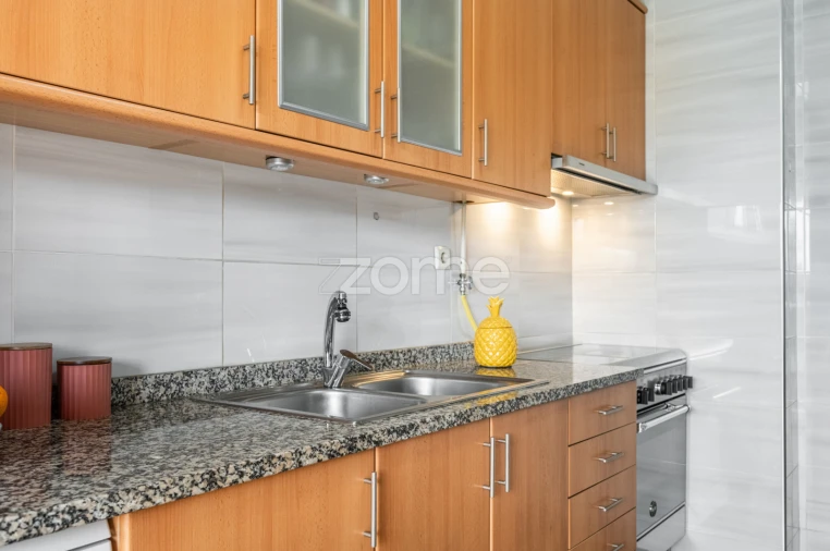 Apartamento T3 para Venda em Nogueira, Fraião e Lamaçães Foto 9