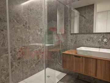Apartamento T3 para Venda em Cidade da Maia