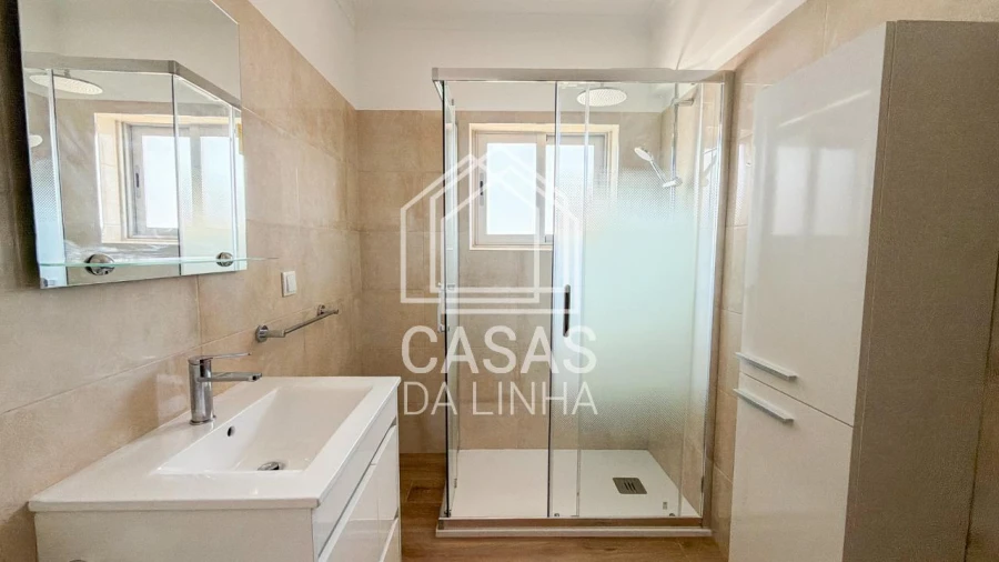 Apartamento T1 para Arrendamento em Carcavelos e Parede Foto 8