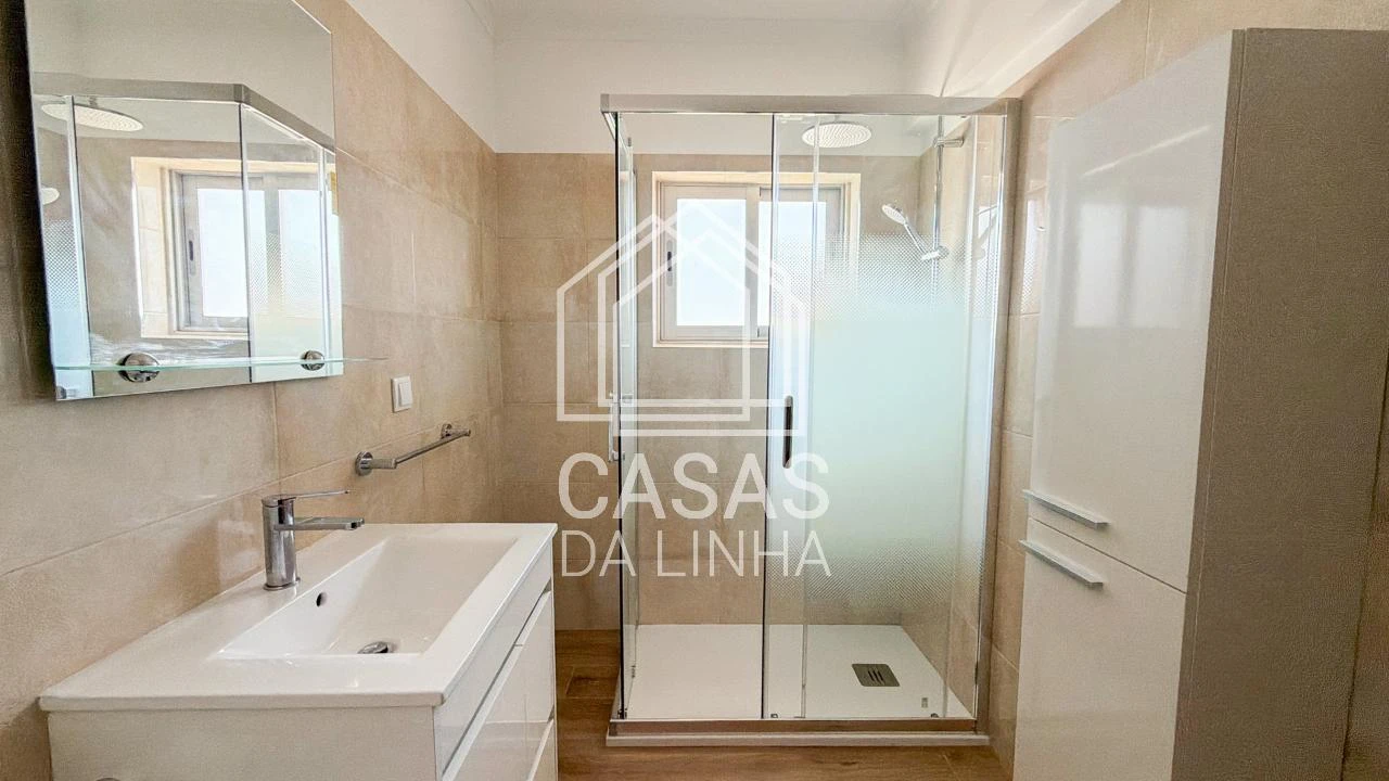Apartamento T1 para Arrendamento em Carcavelos e Parede Foto 8