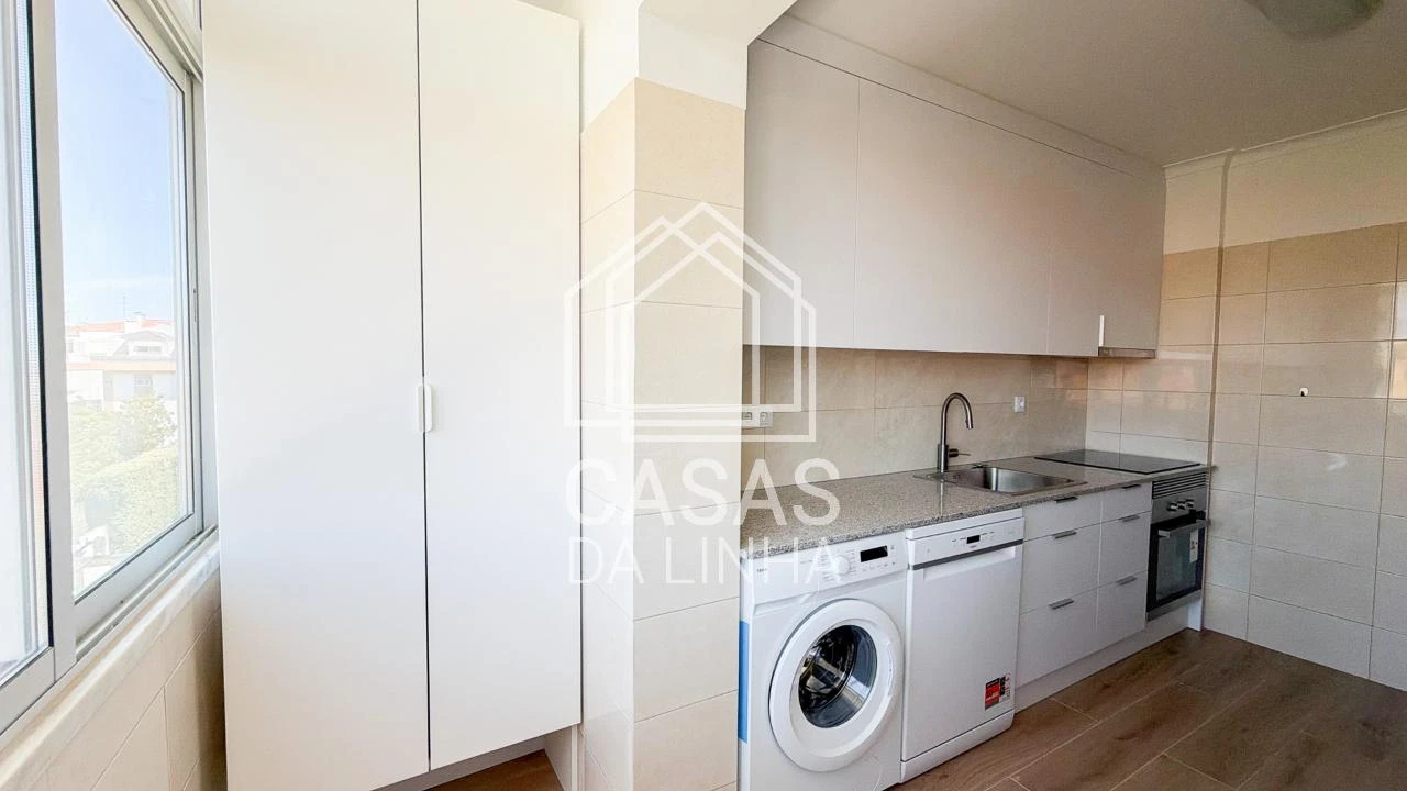 Apartamento T1 para Arrendamento em Carcavelos e Parede Foto 13