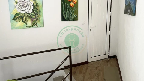 Moradia T1 para Venda em Pomares