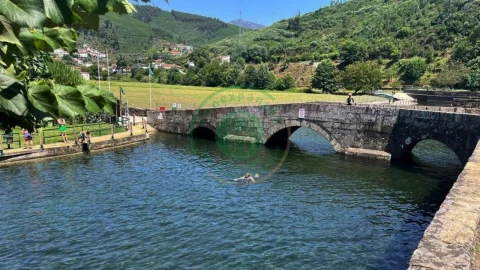 Moradia T1 para Venda em Pomares