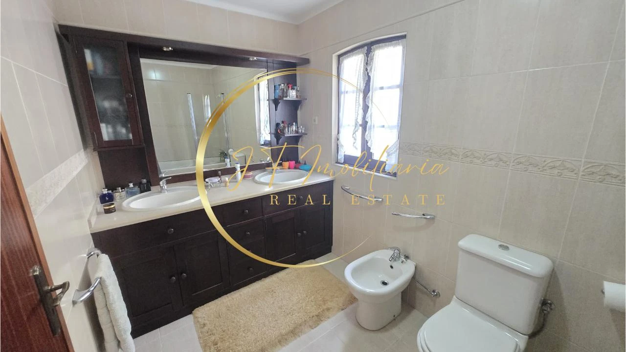 Moradia T5 para Venda em Ílhavo (São Salvador) Foto 29