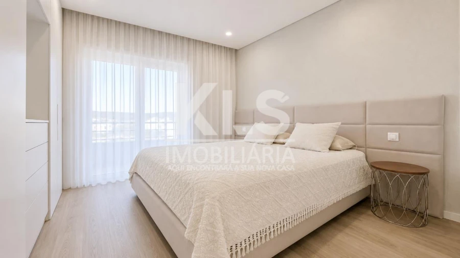 Apartamento T3 para Venda em Tavarede Foto 11